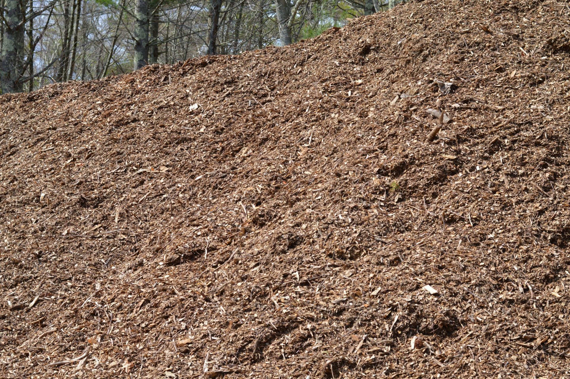 Mulch Delivery Westport MA Stone Farm Materials