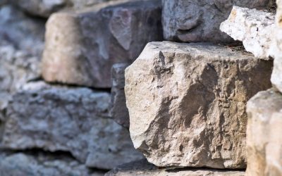 Wall Stone for Retaining Walls and Landscape Construction: Choosing Materials for Strength, Drainage, and Appearance